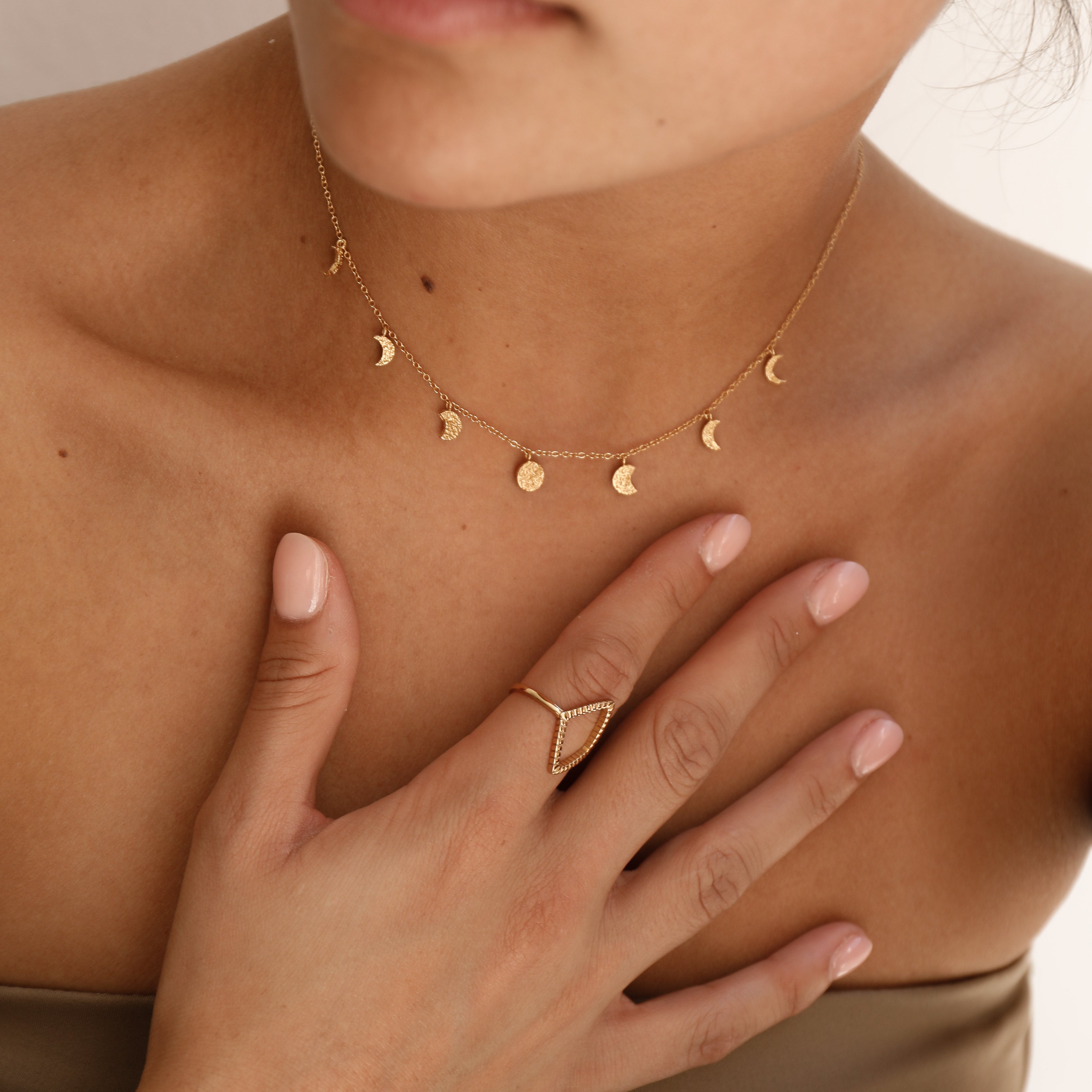 Cat Meffan Moon Choker